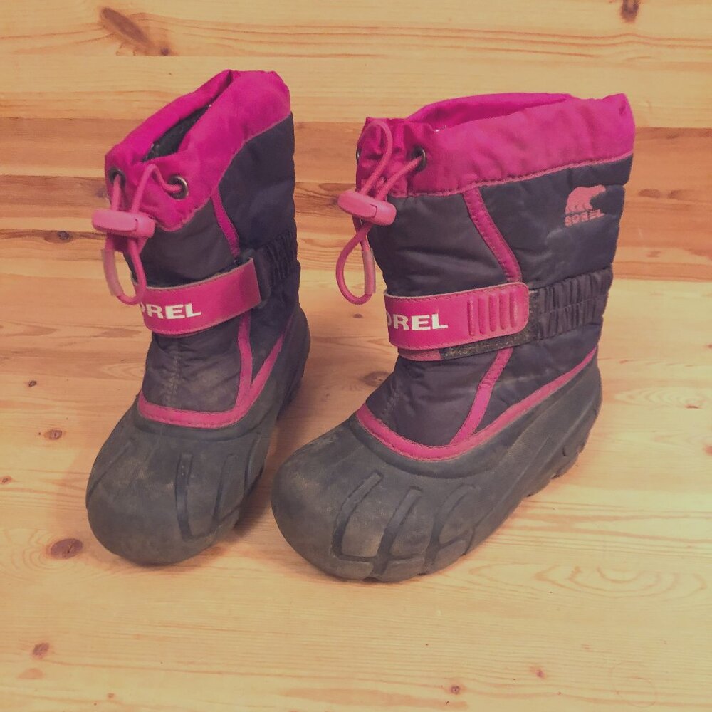 Girl's Sorel Winter Boots remove-able lining